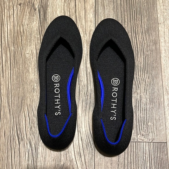 Rothy’s The Flat - Picture 1 of 4